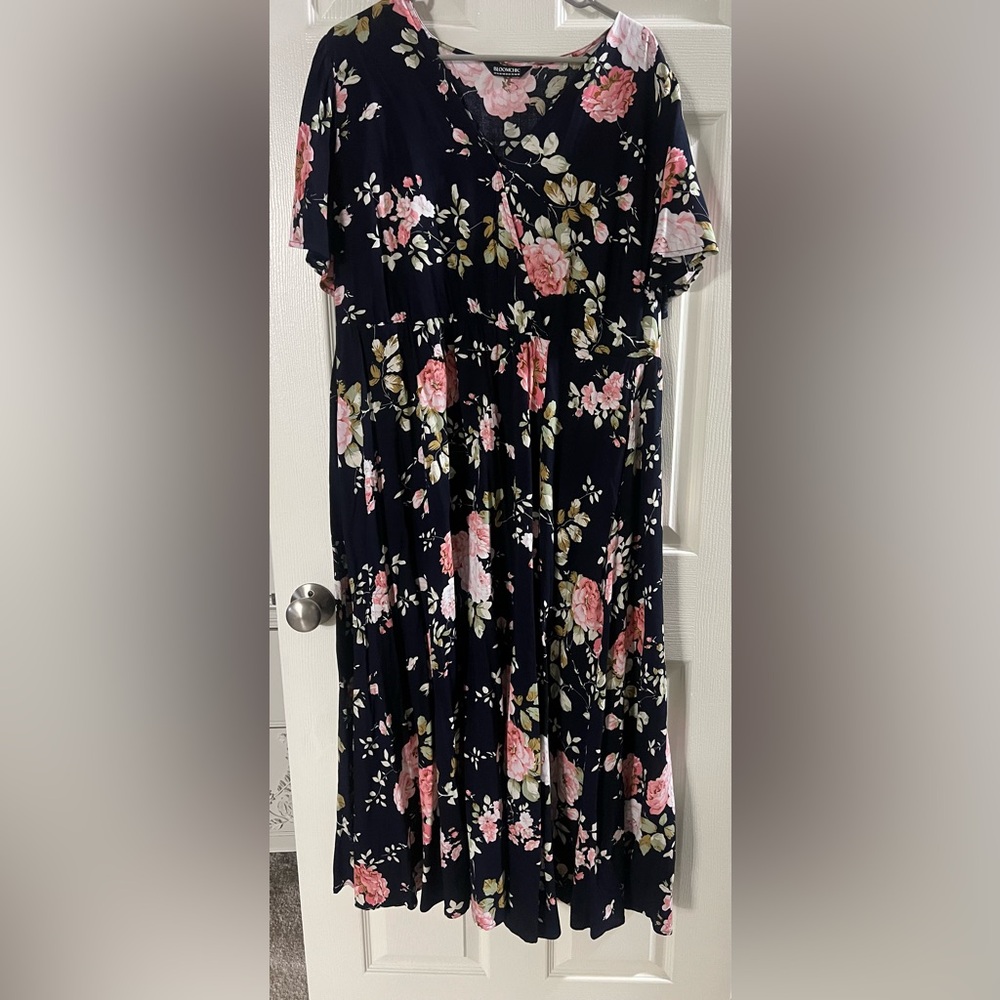BloomChic Navy Floral Dress with Pink and White Accents